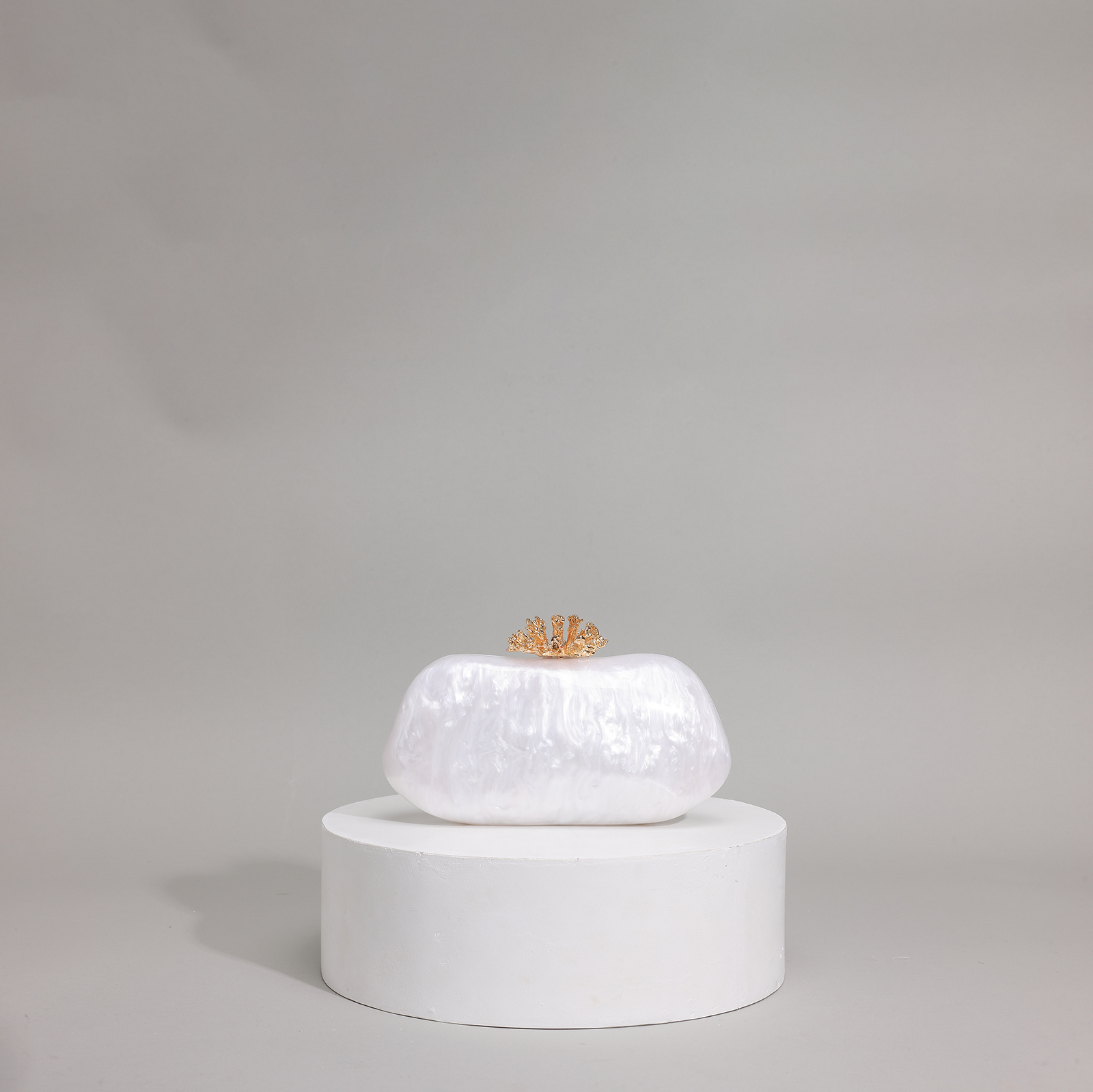 Flower Shell Evening Clutch — product information 3